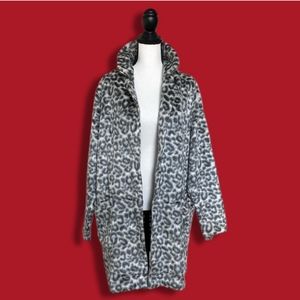 A new day Grey & White Leopard Print Coat Size L